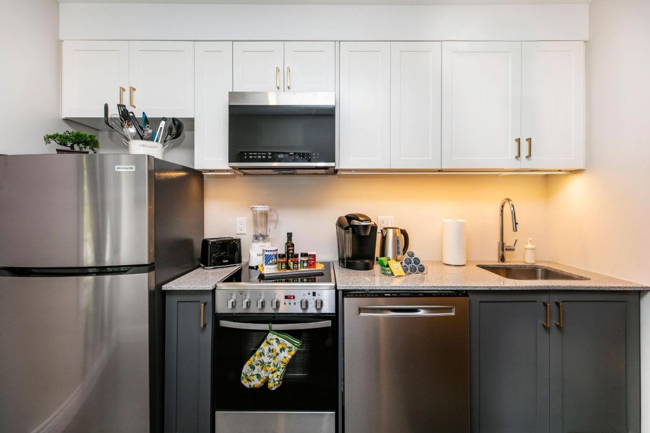 Luxury 1Br With King Bed - Steps From Byward Market! Leilighet Ottawa Eksteriør bilde